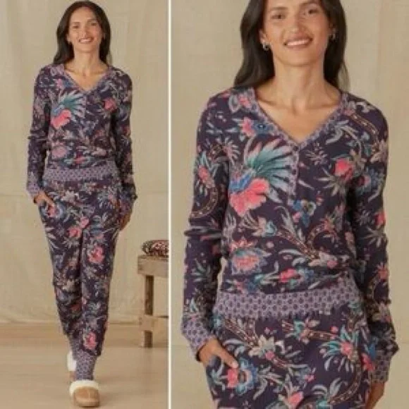Sundance Garden Tapestry Thermal Pajama Pants - Picture 7 of 7